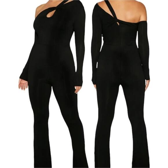 Nordstrom naked wardrobe NEW Black Twist Cut Out Stretchy Pantsuit Jumper 1x - Picture 1 of 9
